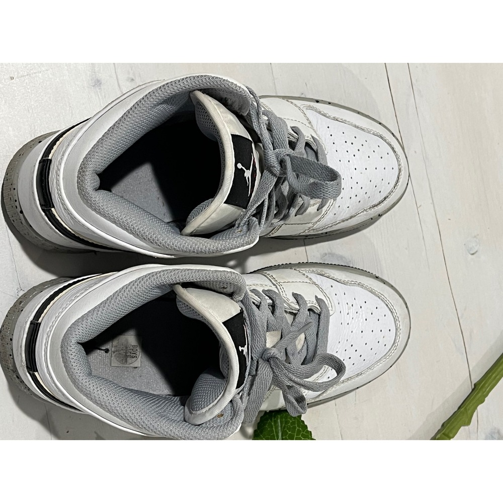 Nike Air Jordan 1 Mid SE White‎ Black Cement GS Sz 6Y / 38.5 Basketball Shoes - Picture 4 of 8